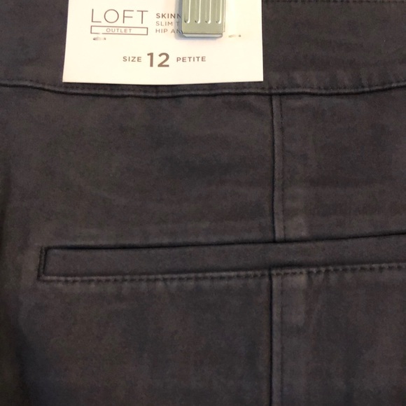 NWT pants from Loft outlet - Picture 5 of 7
